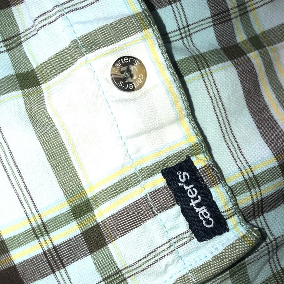 🛍Carter’s button down plaid shirt - Size 3T - Picture 4 of 6